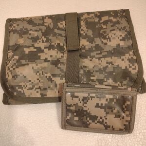 Camouflage Cosmetic Bag & Wallet